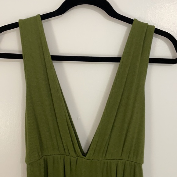 Army green knit romper - Picture 3 of 3